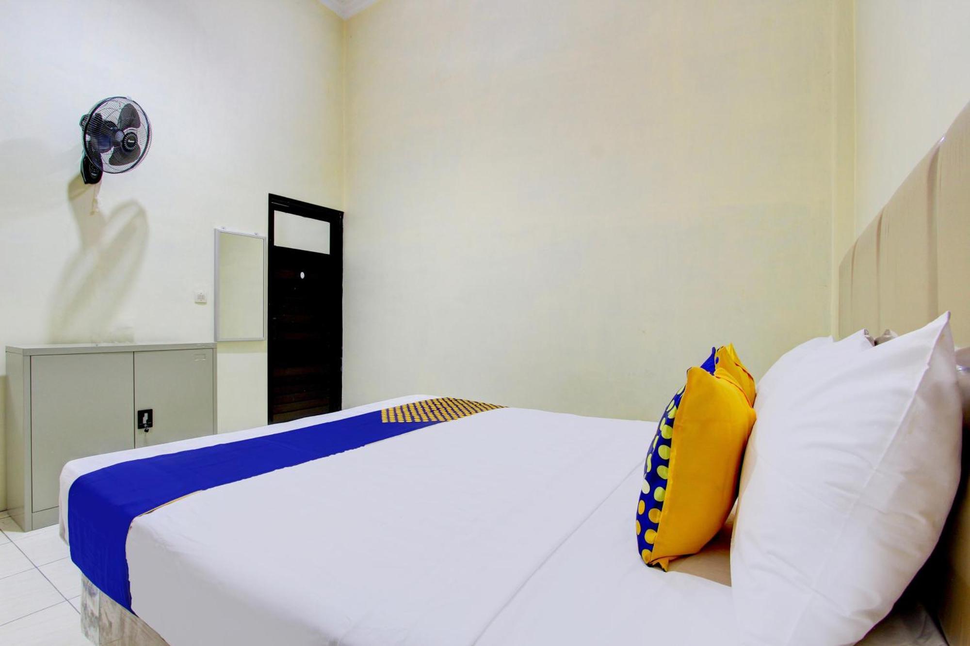 Spot On 93245 Guest House Mulia Dua Syariah Klaten 外观 照片
