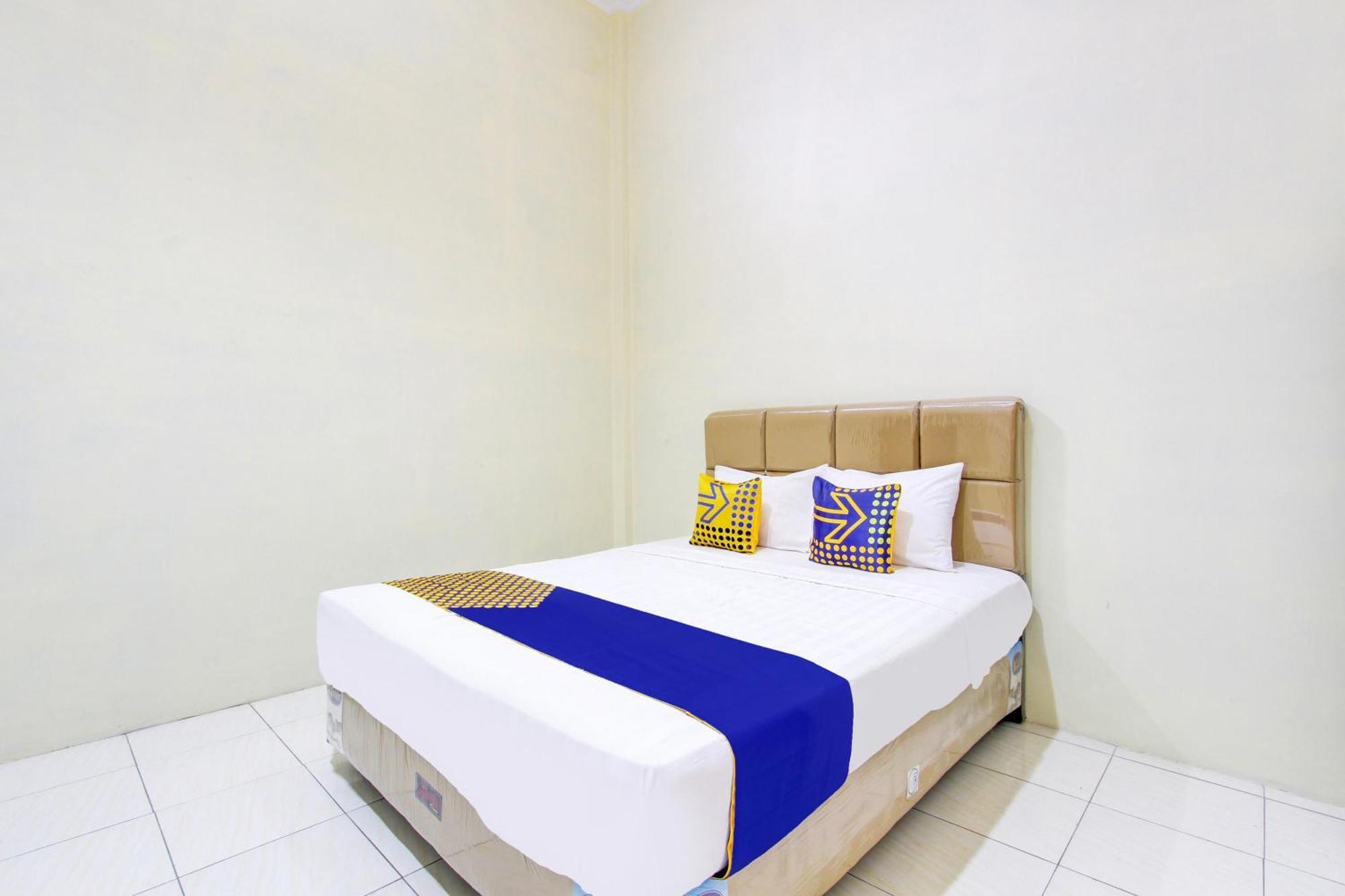 Spot On 93245 Guest House Mulia Dua Syariah Klaten 外观 照片